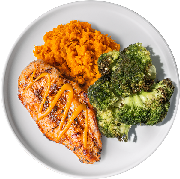 18 - Pollo a la Parrilla Paleo --- con Puré de Camote, Brócoli y Salsa Agria (GF)